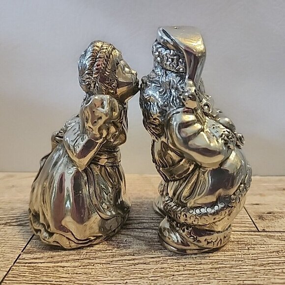 Vintage Santa and Mrs Claus Kissing Salt Pepper Shakers Kirk Stieff Pewter 716 - Picture 2 of 9